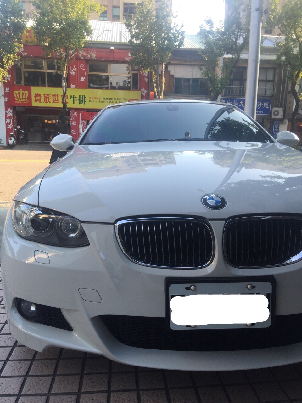 BMW 335I 右後葉子鈑凹痕修復