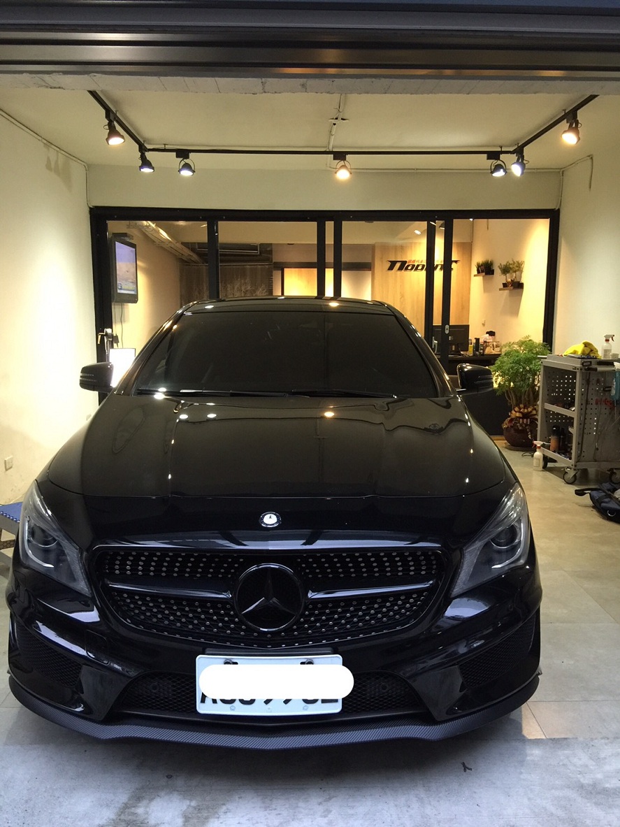 Benz CLA250 後葉子鈑凹痕修復