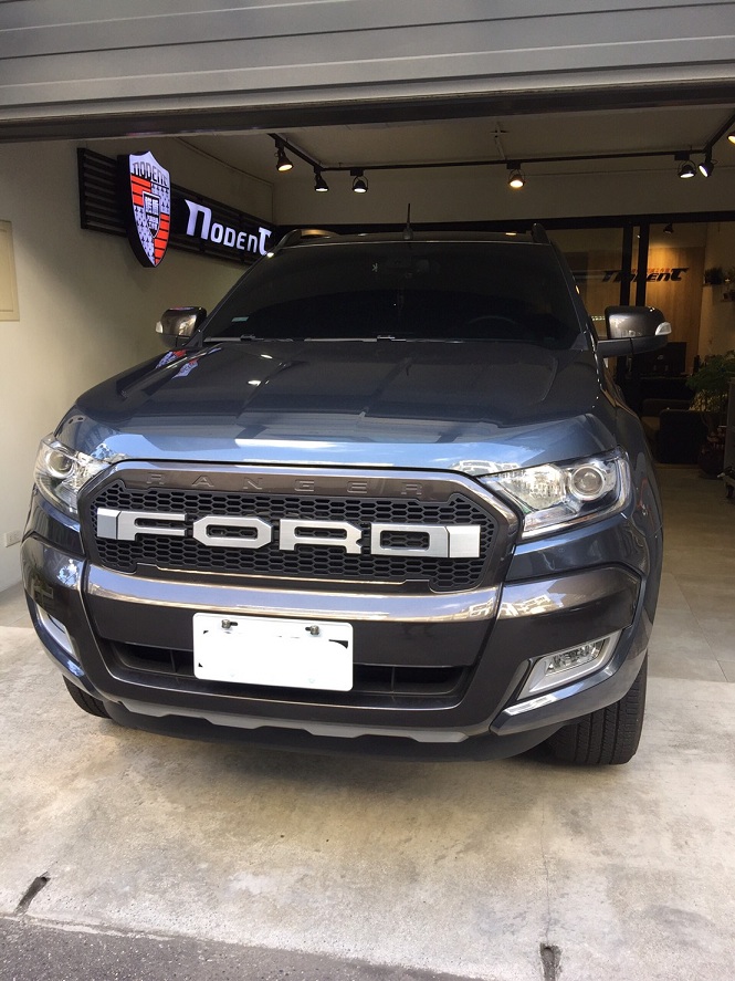 Ford Ranger 後葉子鈑線痕修復