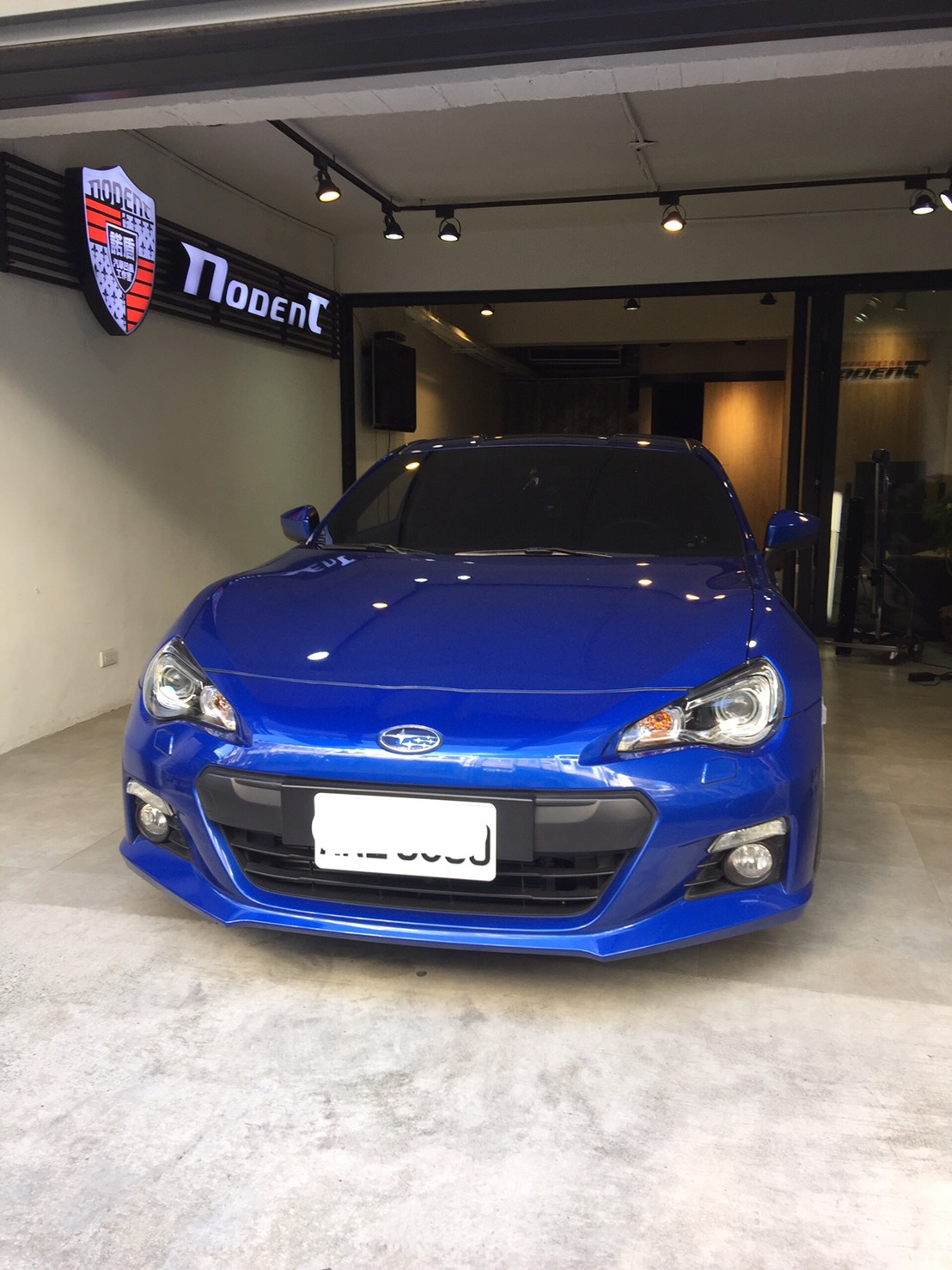 Subaru Brz 全車凹痕修復