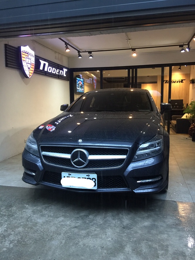 Benz CLS350 汽車凹痕修復