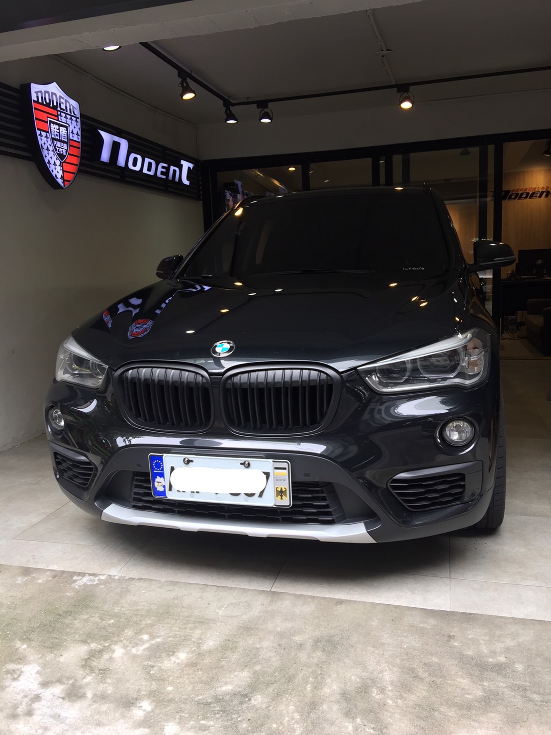 BMW X1 後行李箱 凹痕修復 台北首選