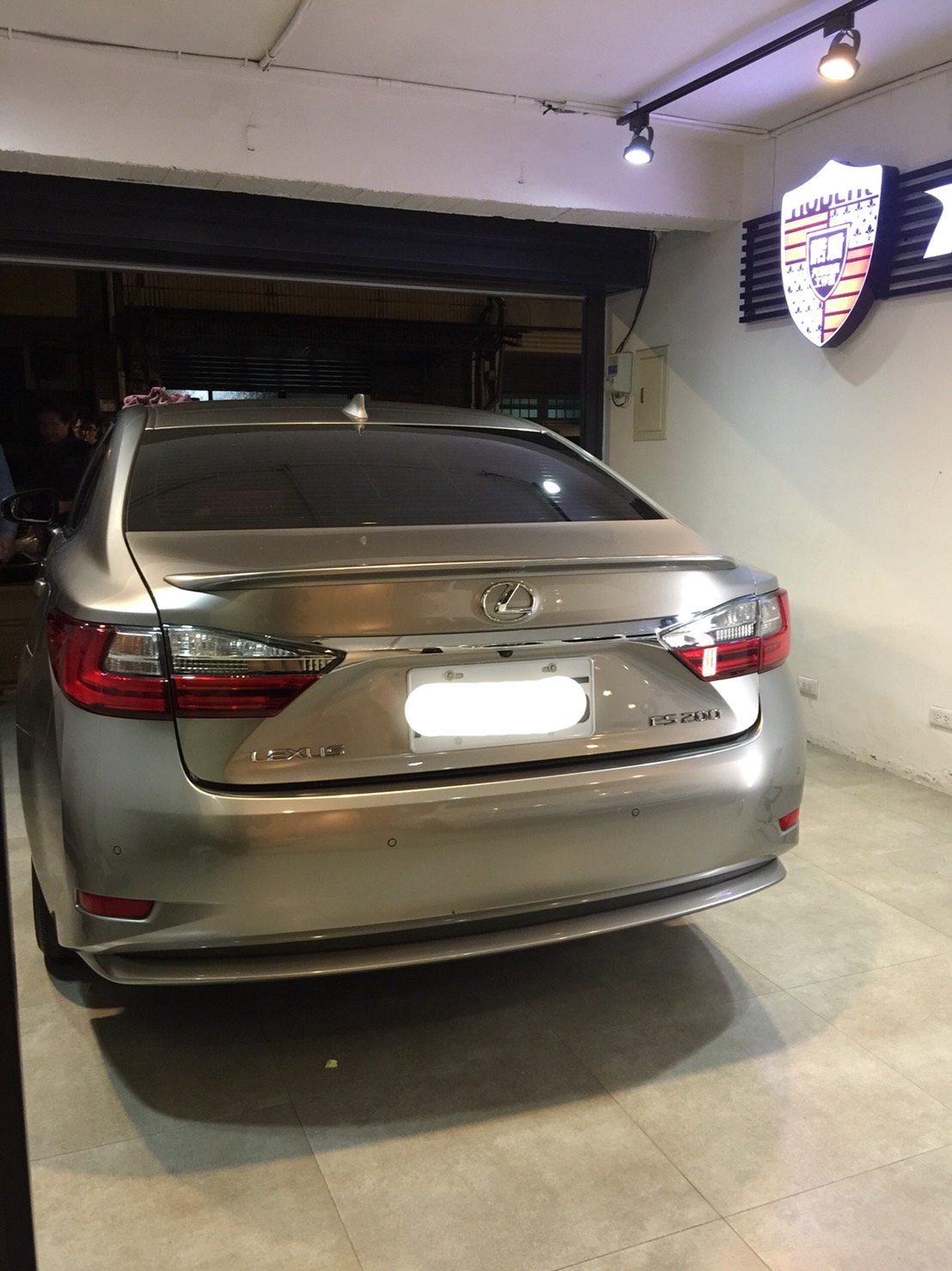 Lexus ES200 汽車凹痕修復板金