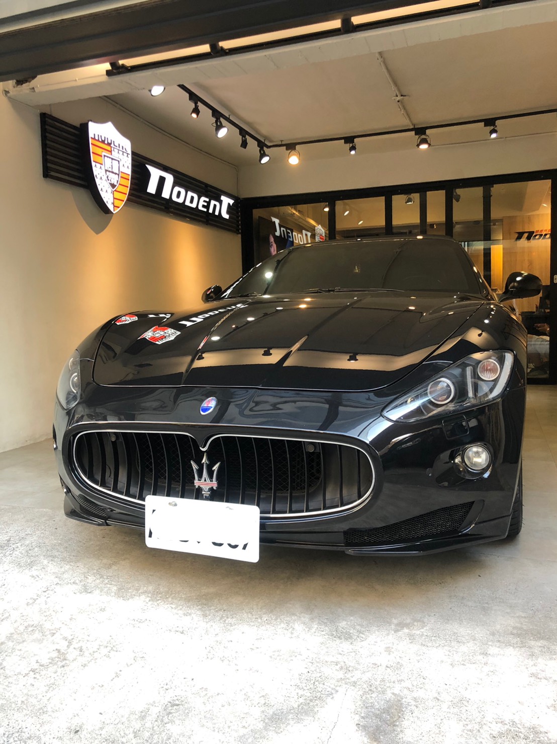 Maserati Mranturismo 微鈑金修復案例